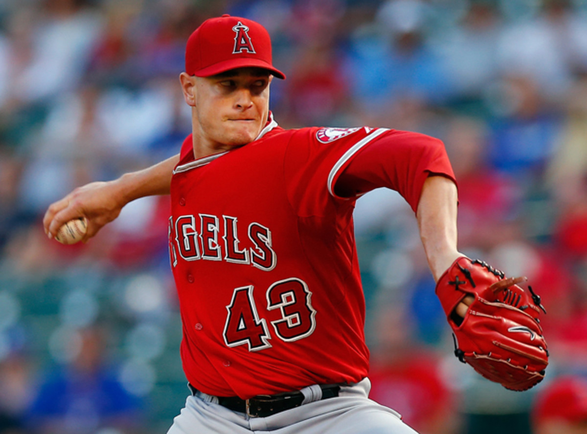 Garrett Richards of the Boston Red Sox runs during a spring training  News Photo - Getty Images