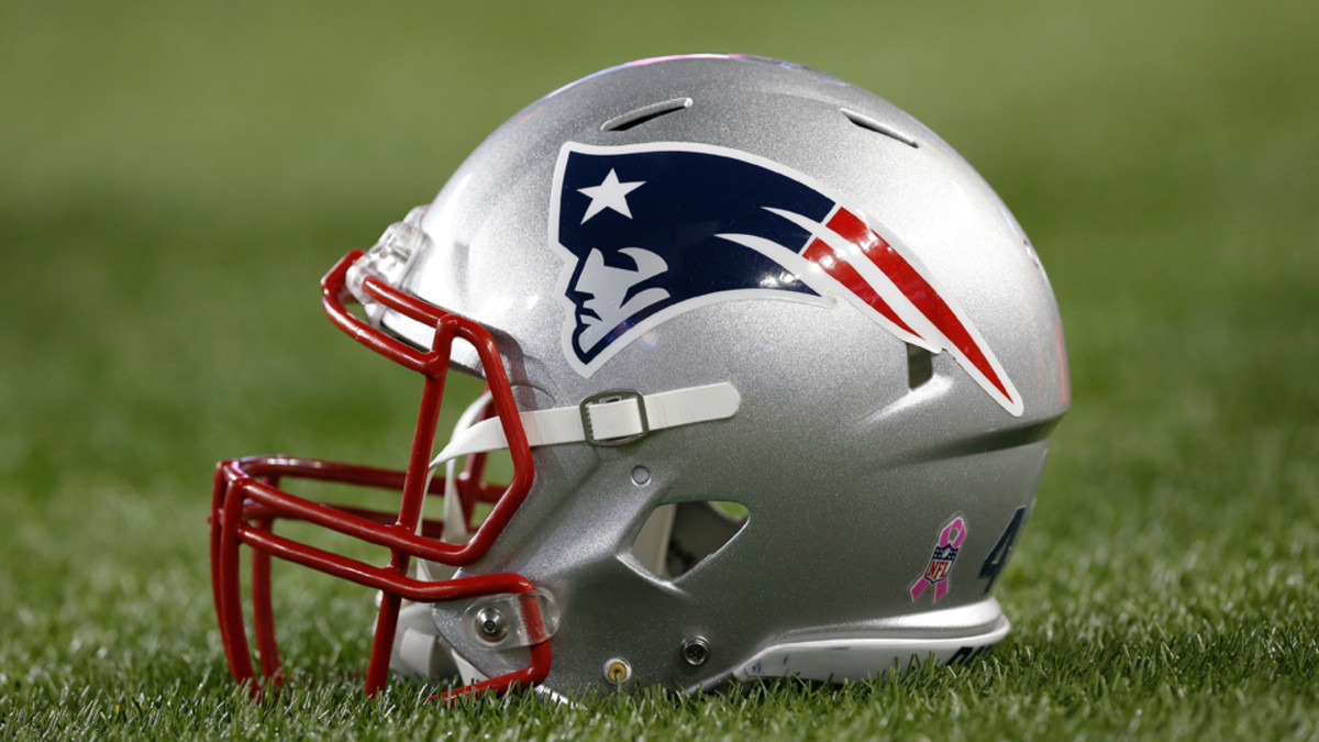 patriots floating helmet