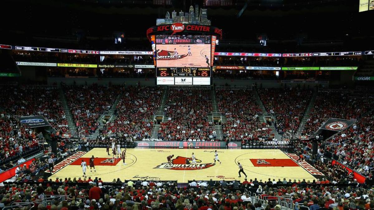 Louisville basketball: Former recruits confirm escort allegations ...