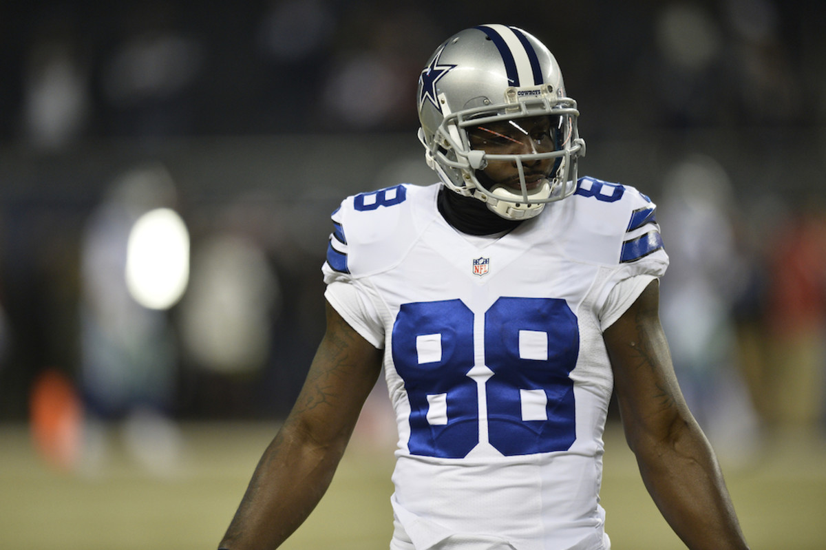 Report: Packers eyeing wide receiver Dez Bryant