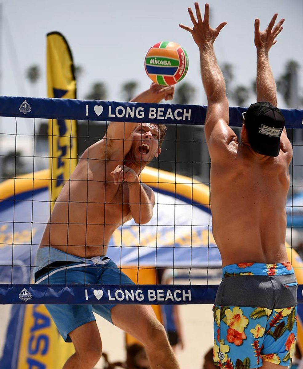 beach-volleyball-long-beach_9918-copy.jpg