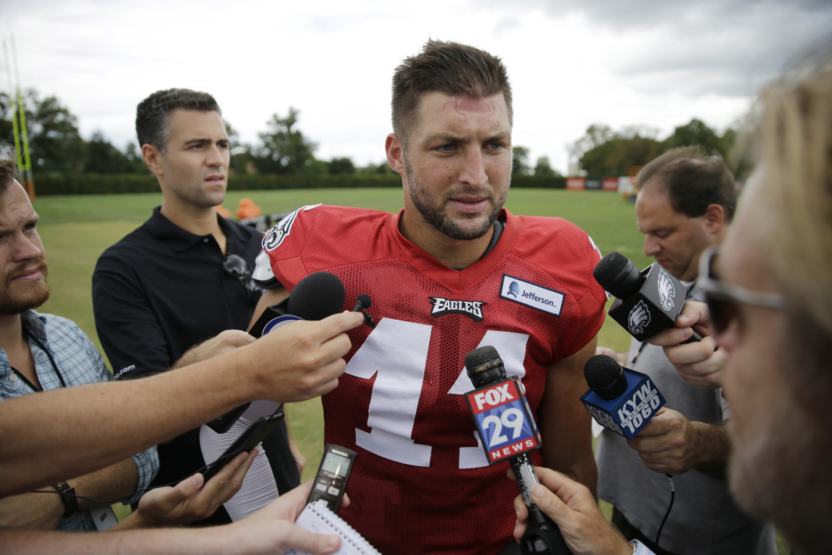 Tim Tebow Returns To Sec Network After Cut By Eagles - Sports Illustrated