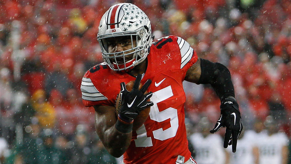 Ezekiel Elliott issues apology over comments after Ohio State loss