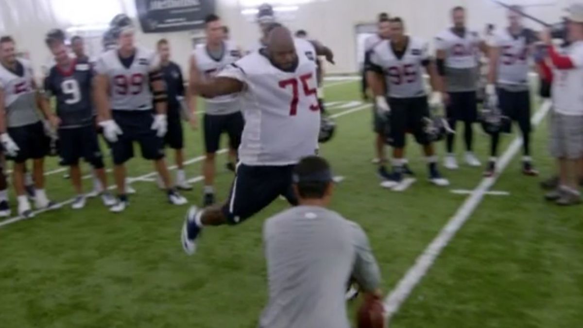 VInce Wilfork vs Carli Lloyd in a field goal kicking contest - Sports ...