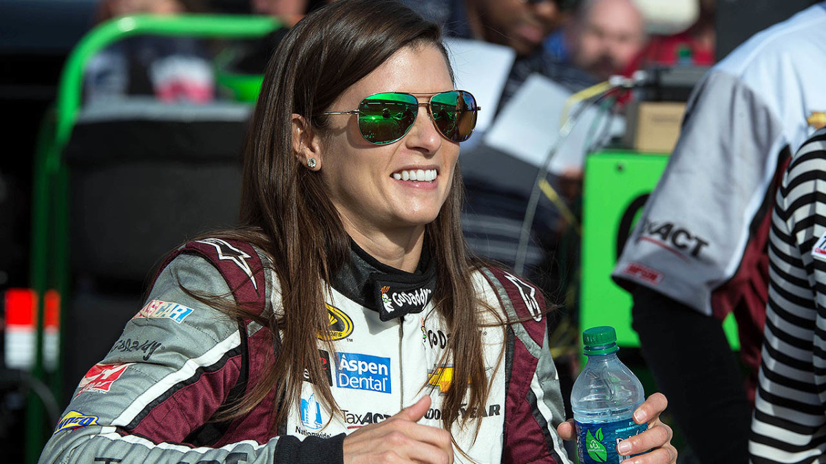 Danica Patrick Compares Her Car To Other Drivers Sports Illustrated