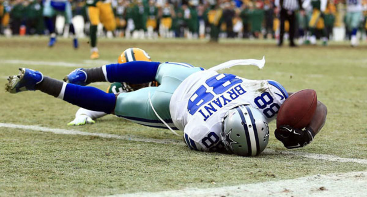 WATCH: Dez Bryant throws up the “X” after 1st TD with Ravens