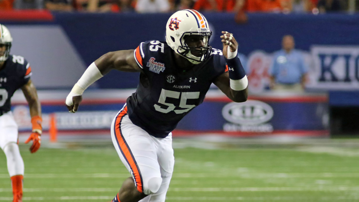 Auburn vs LSU: AU's Carl Lawson has hip injury, out for game - Sports  Illustrated