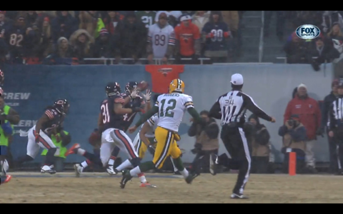 aaron-rodgers-bears-int-5.jpg