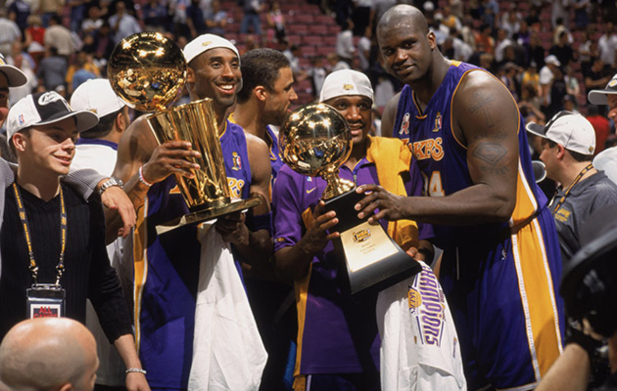 LA Lakers NJ Nets 2002 NBA Finals Game 4 Program Kobe Bryant Shaq