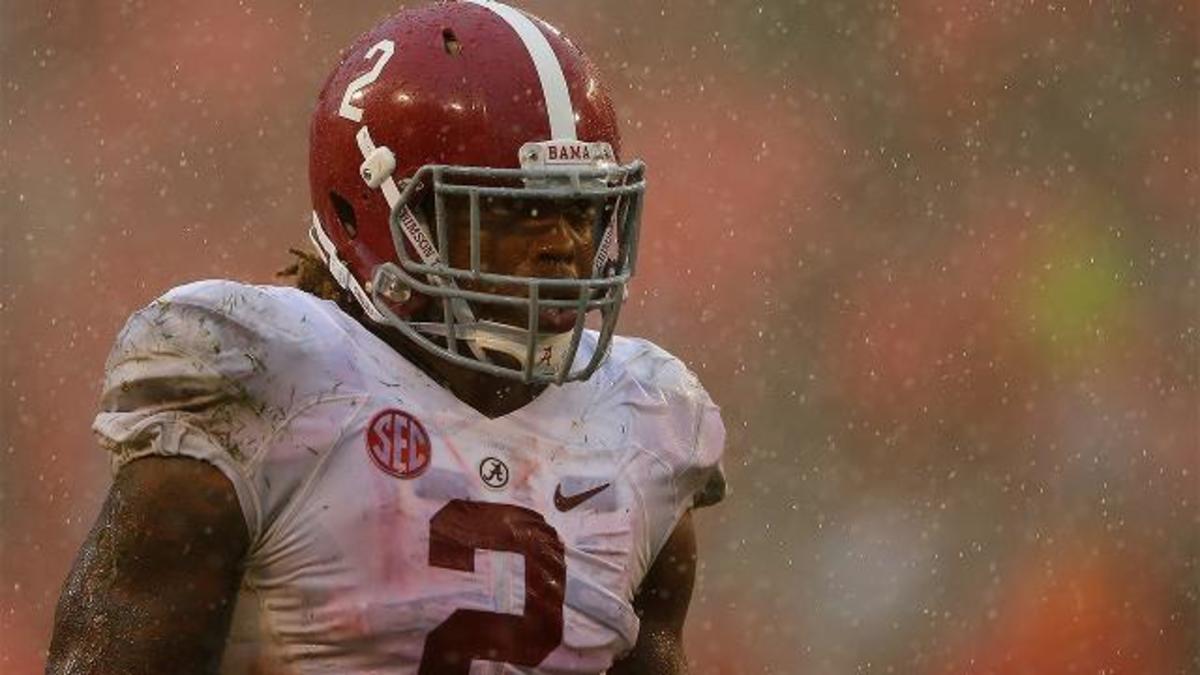 No. 2 Alabama Crimson Tide Throttles No. 17 Mississippi State Bulldogs ...