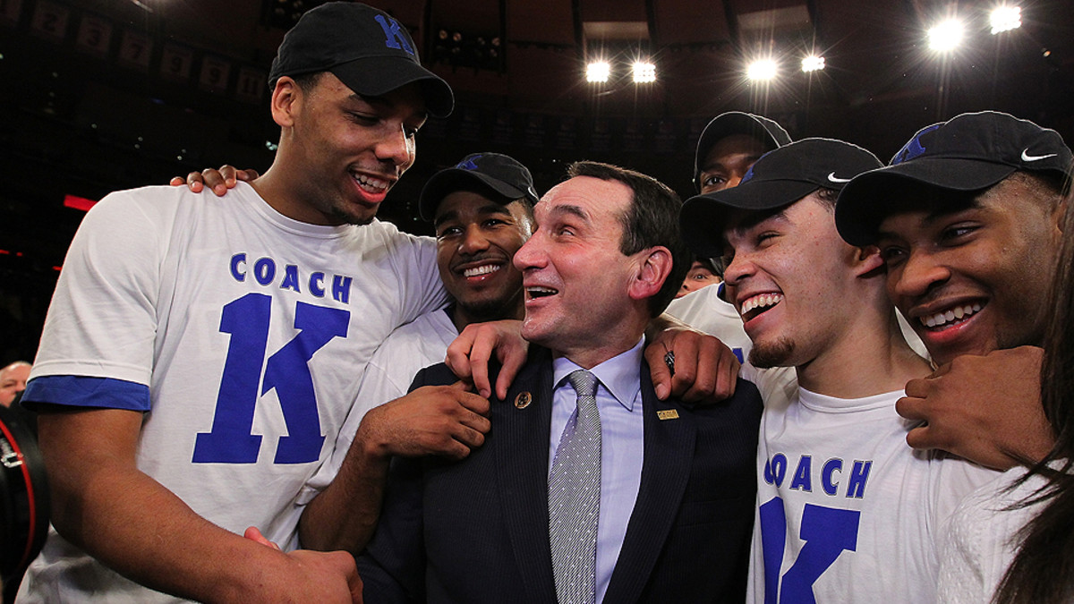 Coach K enjoys moment of win No. 1,000 over St. John's with family, Duke  team - Sports Illustrated