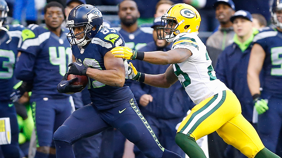 December 7, 2014: Seattle Seahawks wide receiver Doug Baldwin (89) in  action during the NFL game between the Seattle Seahawks and the  Philadelphia Eagles at Lincoln Financial Field in Philadelphia,  Pennsylvania. The