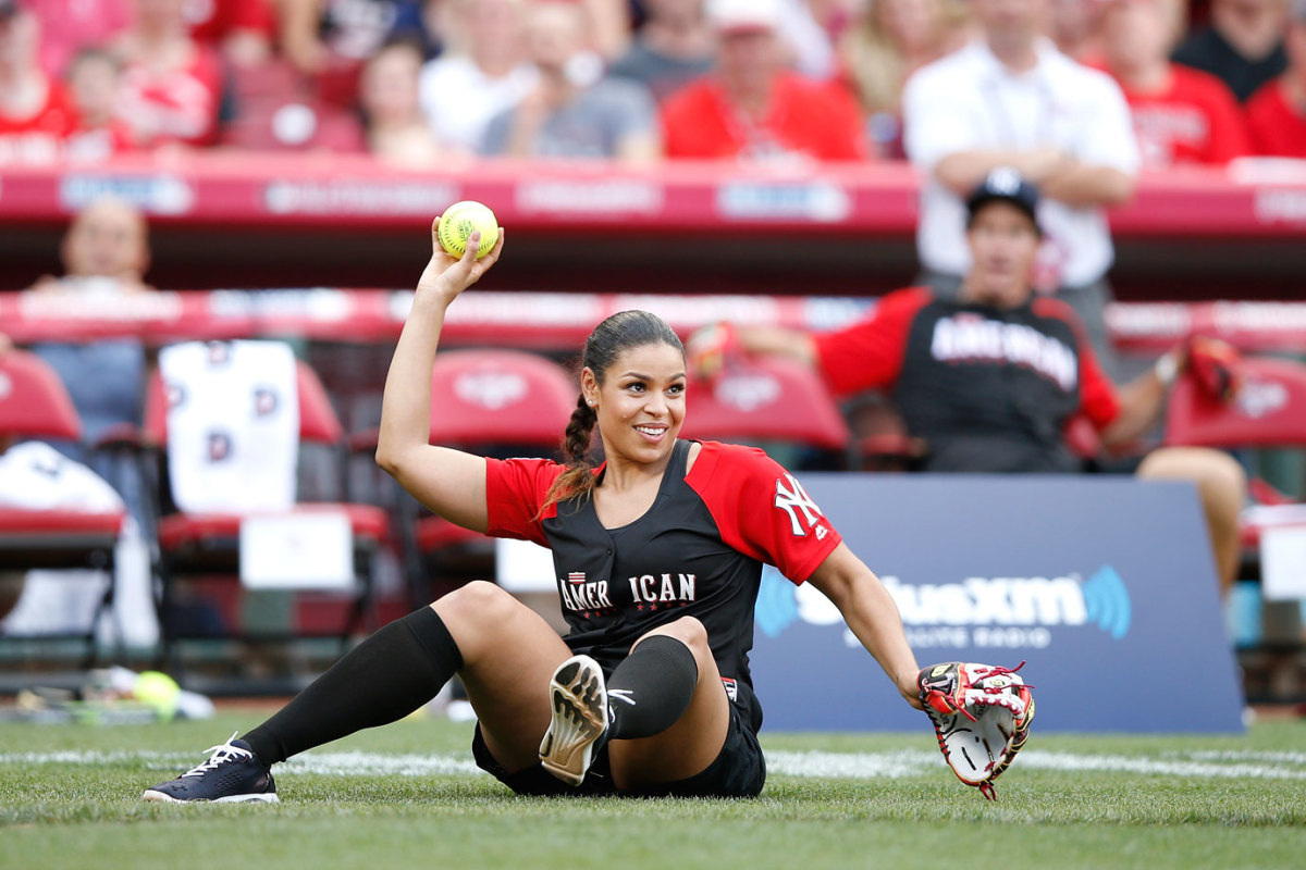 2015 All-Star Legends & Celebrity Softball Game - Sports Illustrated