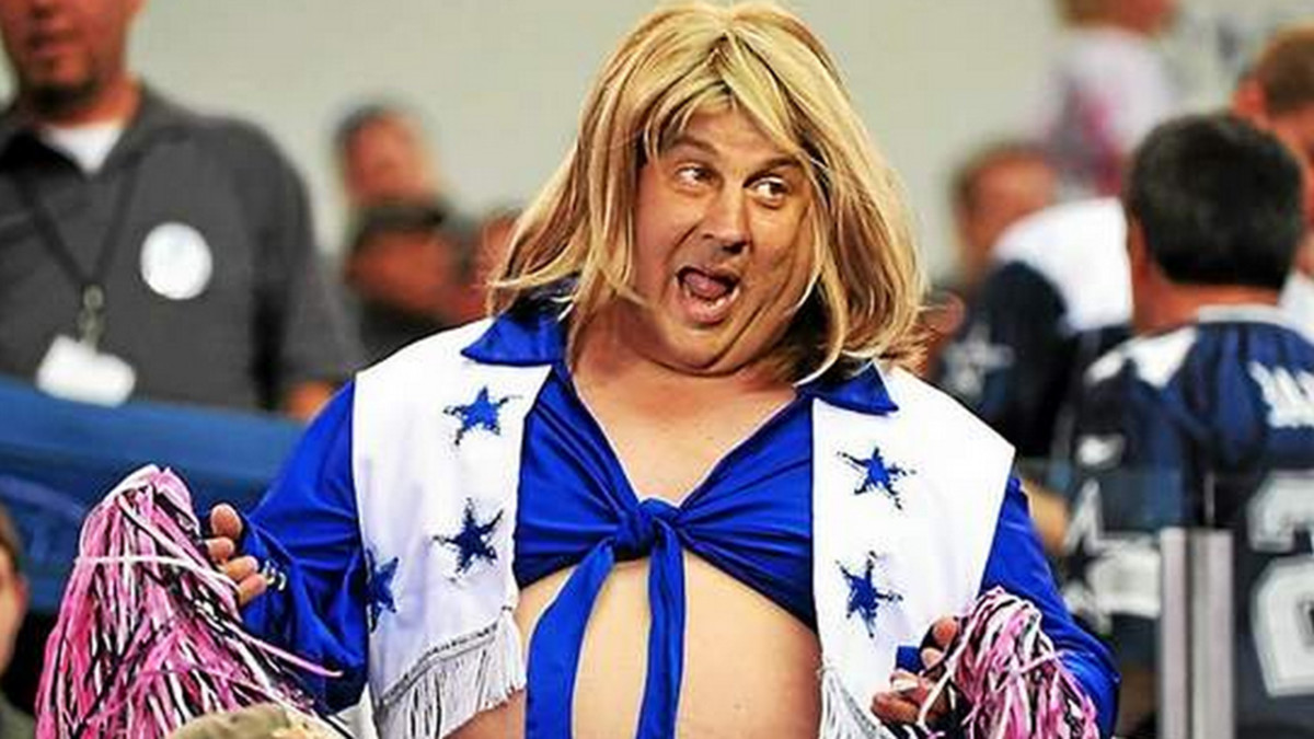 NFL World Reacts To Cowboys Cheerleader Halloween Video - The Spun