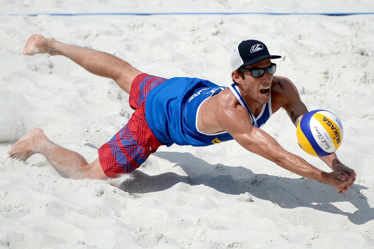 beach-volleyball-X159726_TK1_044.jpg