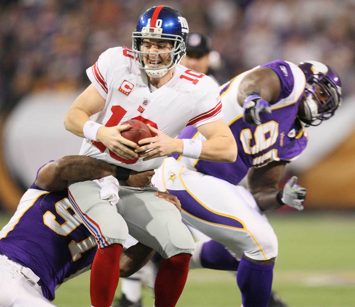 Eli-Manning-birthday-game.jpg