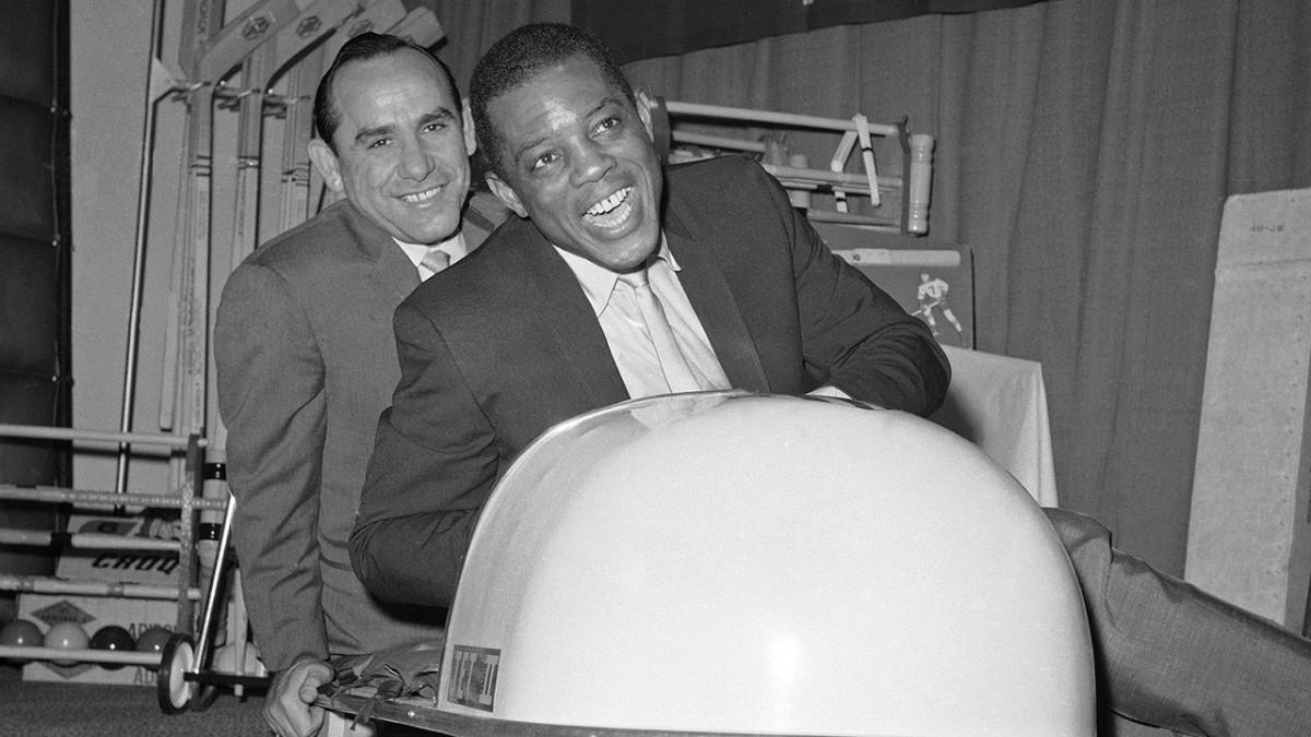 Baseball legends Yogi Berra, Willie Mays to receive Presidential Medal of  Freedom – New York Daily News