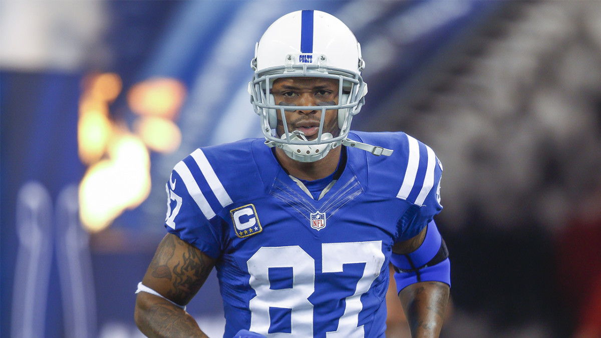 Reggie Wayne has signed a one-year deal with the New England