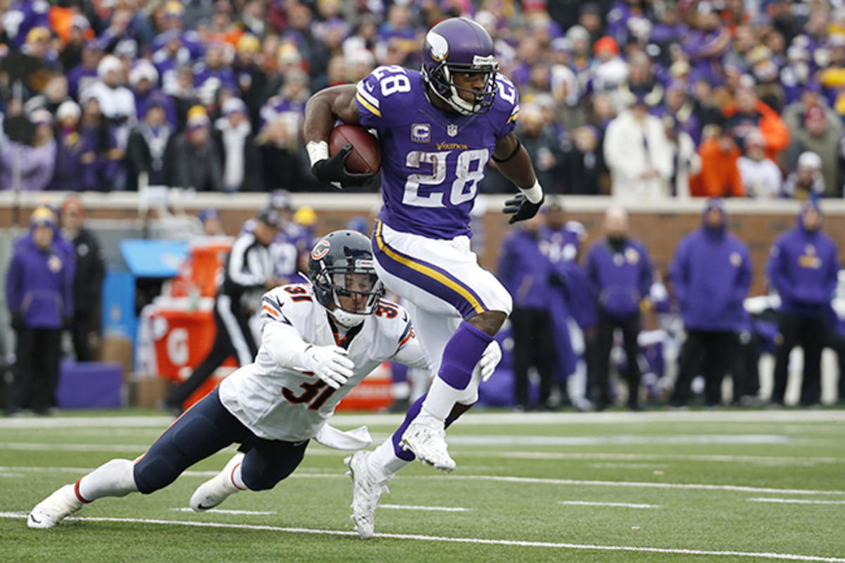 Highlight] Today marks 43 days until the 2023 NFL Season starts! Let's  remember when Adrian Peterson ran through the Chargers defense on this 43  yard TD run back in 2015. Vikings win, 31-14 : r/nfl