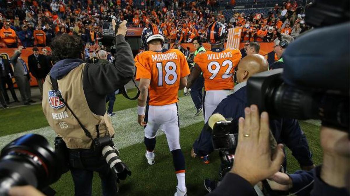 Denver Broncos Manning benched during game in which he