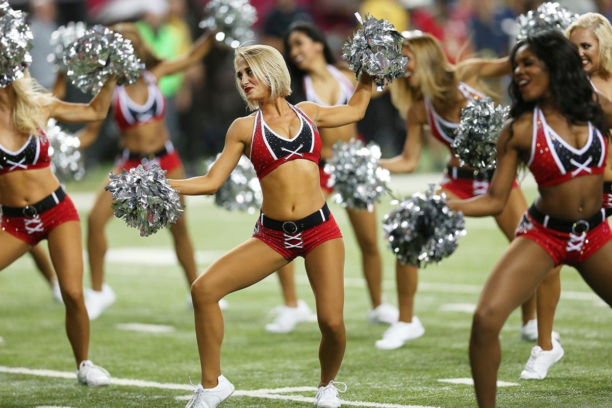 Atlanta-Falcons-cheerleaders-AP_933750814580.jpg