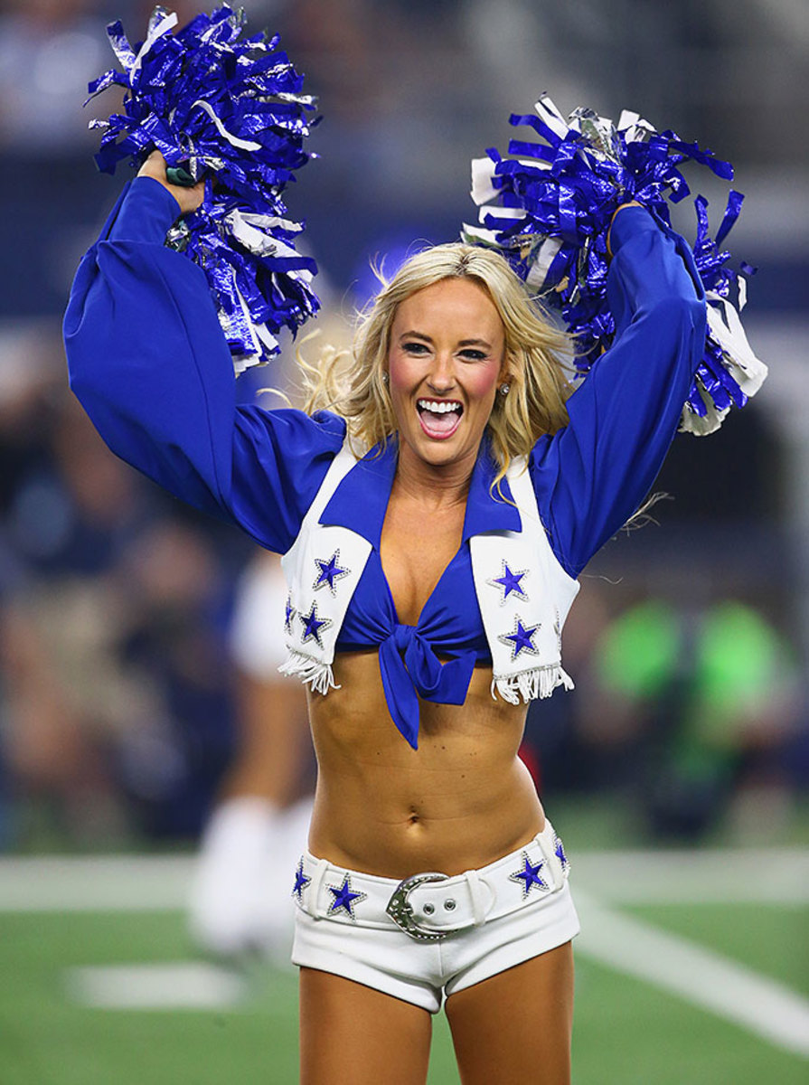 Dallas-Cowboys-cheerleaders-GettyImages-488177812_master.jpg