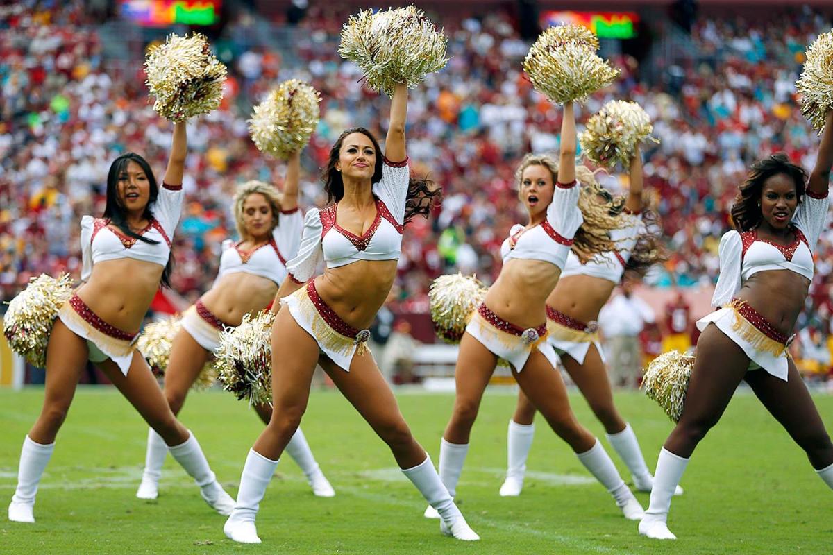 Washington-Redskins-cheerleaders-AP_105061575801.jpg