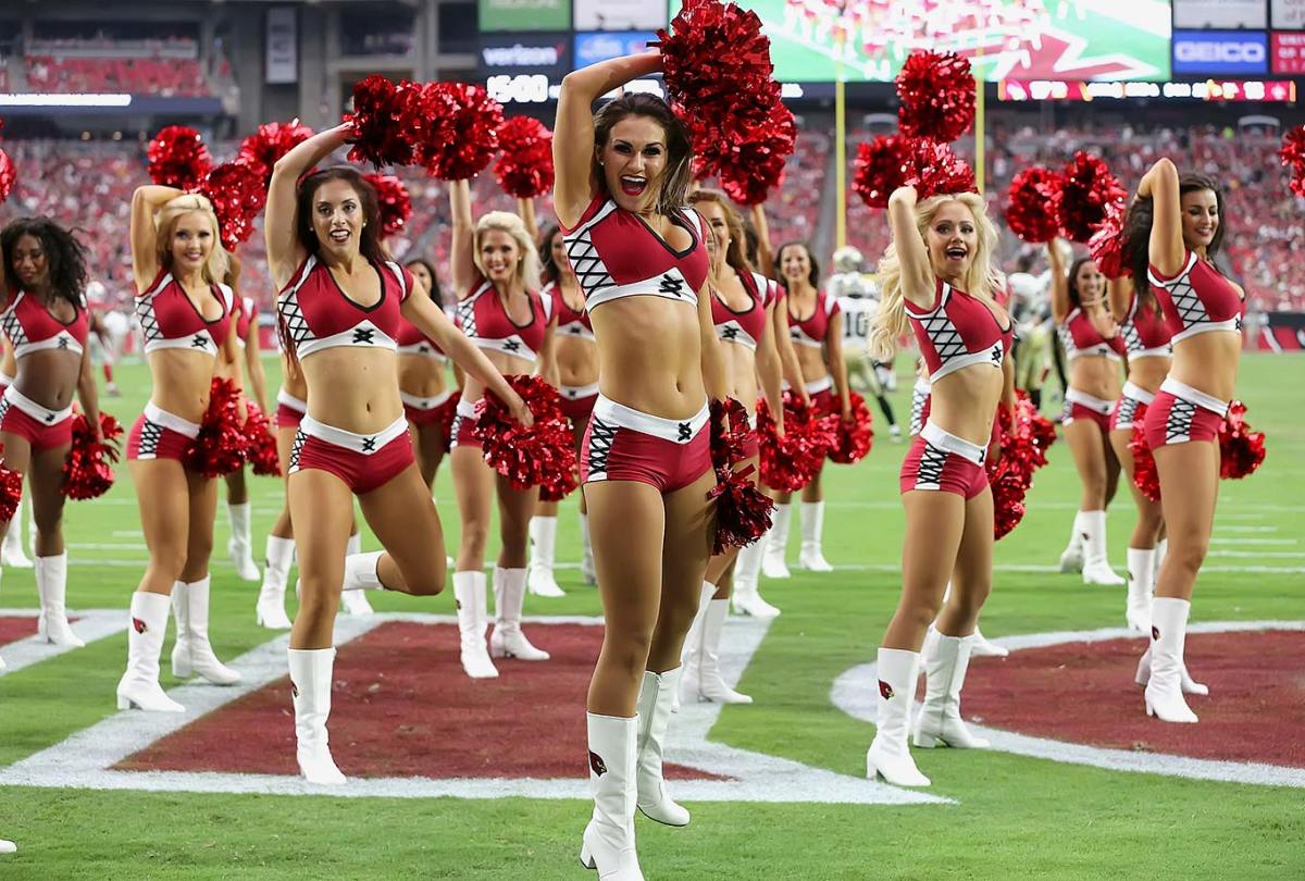 Arizona-Cardinals-cheerleaders-YDX_8291.jpg