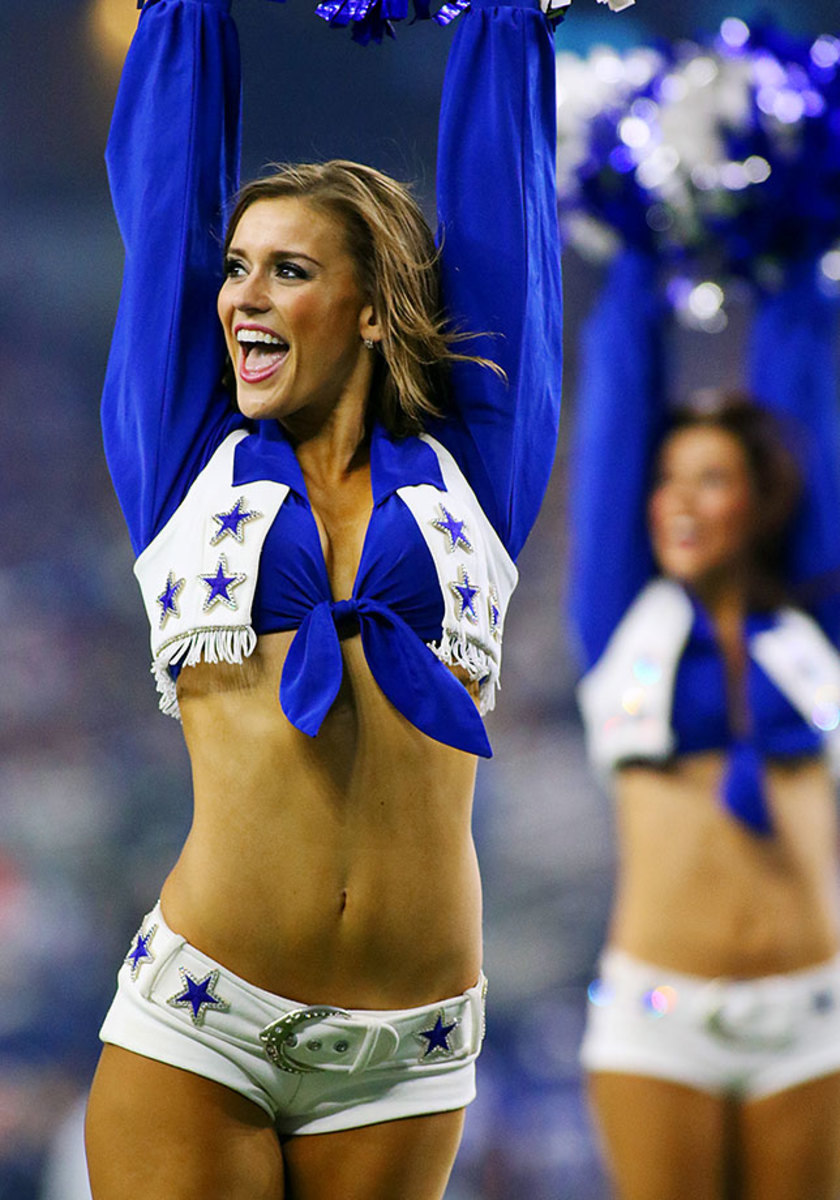 Dallas-Cowboys-cheerleaders-BAR1509130467_giants_at_cowboys.jpg