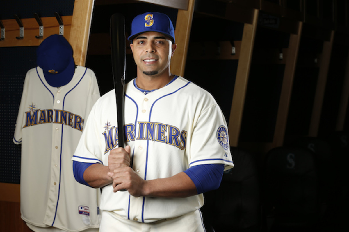 Seattle Mariners new uniform Alternate has gold accents Sports