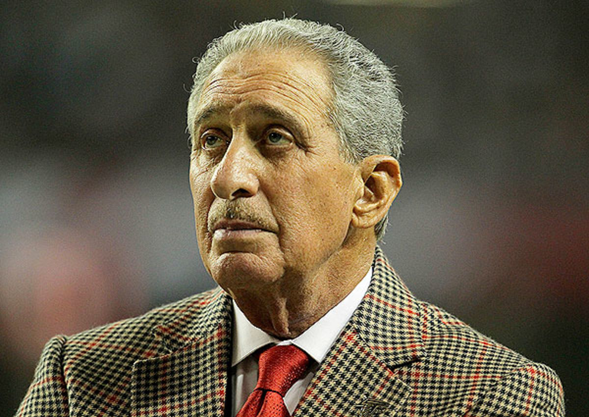 Arthur Blank still bothered by Atlanta Falcons' lack of retaliation against Saints safety Kenny Vaccaro