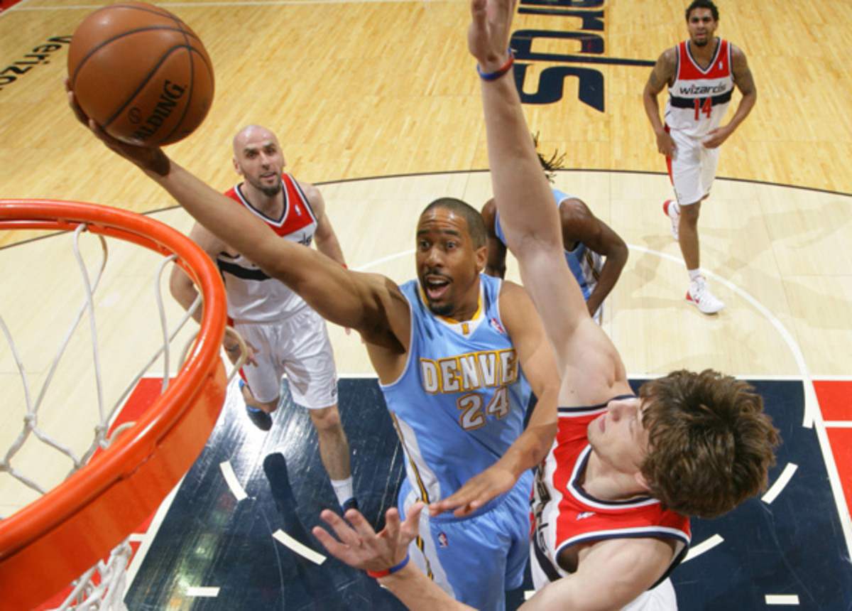 Nuggets agree to trade Andre Miller to Wizards in three-team deal with ...