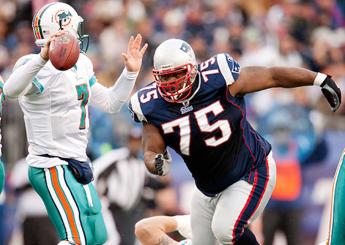 Previewing Patriots vs Ravens + Vince Wilfork Stories