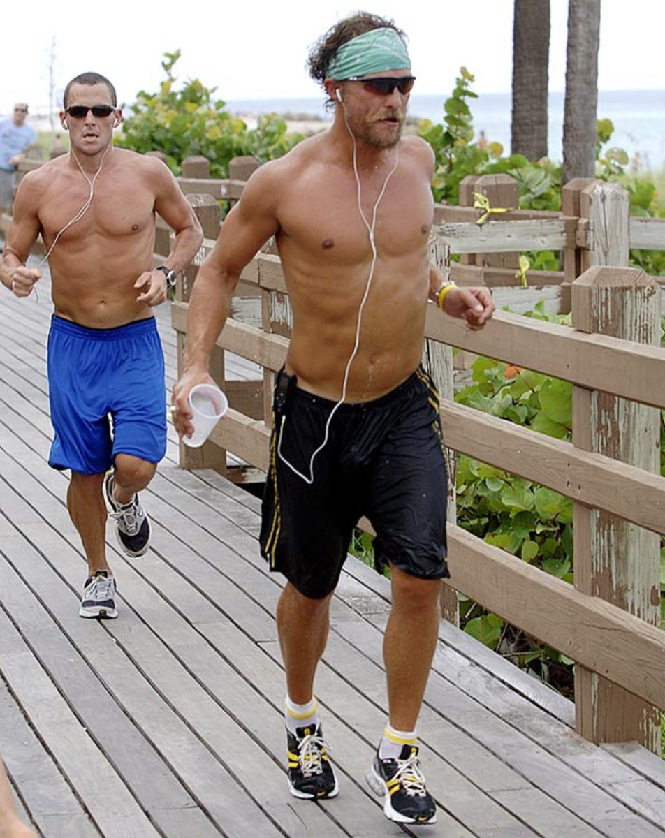 140310153229-2006-matthew-mcconaughey--lance-armstrong-71707512-single-image-cut.jpg