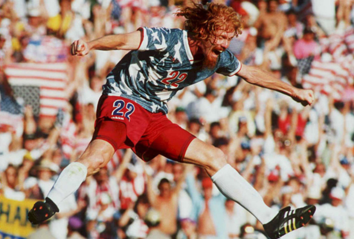 488 1994 Usa Soccer Columbia Stock Photos, High-Res Pictures, and Images -  Getty Images