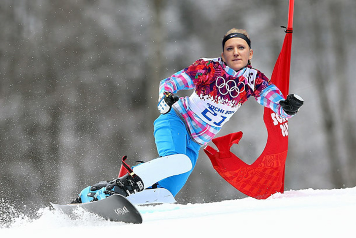 victoria-azarenka-snowboarding