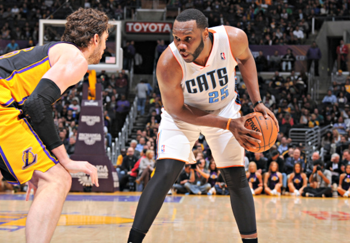 Al Jefferson (right) has been outstanding of late for the Bobcats. (Andrew D. Bernstein/NBAE via Getty Images)