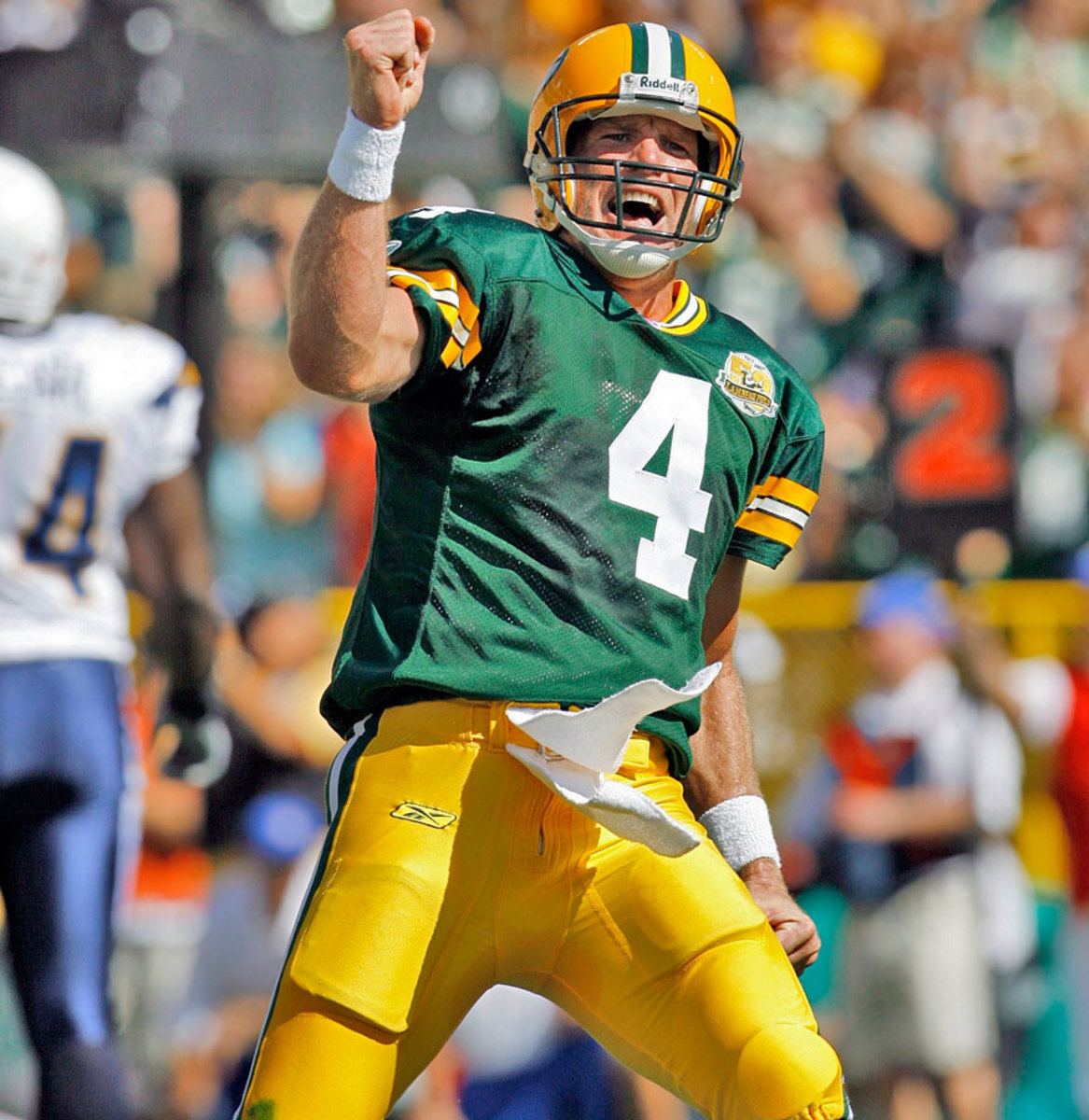 Brett-Favre-075603443.jpg