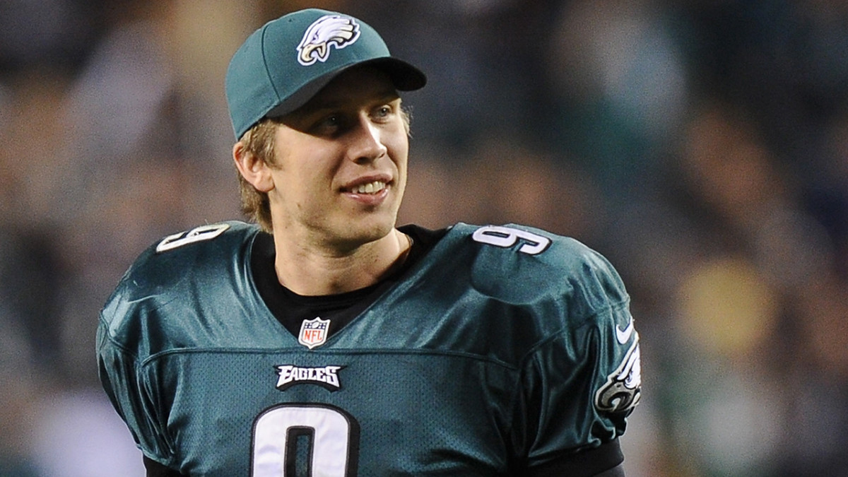 A late report Sunday night updated the injury to Eagles QB Nick Foles ...