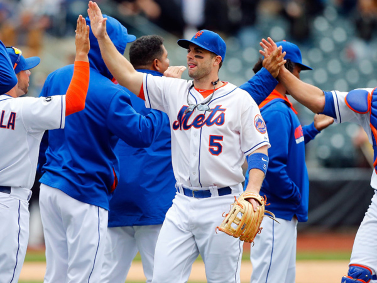 David Wright and the Mets are off to a surprising 15-11 start in 2014. (Jim McIsaac/Getty Images)