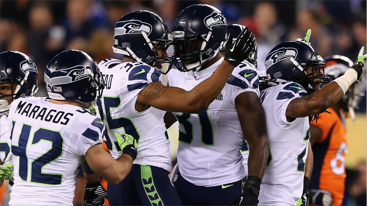 Super Seattle: Seahawks trounce Broncos, 43-8