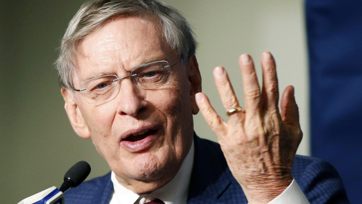 Bud Selig Ruined the MLB All-Star Game 20 Years Ago. It's Still Broken -  FanBuzz