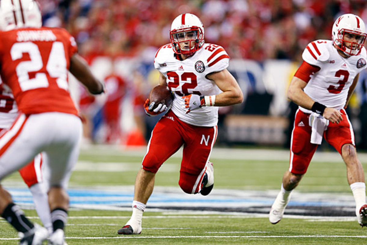 Cancer patient Jack Hoffman scores TD in Nebraska spring game