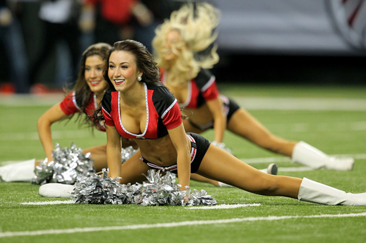 131230171606-atlanta-falcons-cheerleaders-488131229-4107-panthers-at-falcons-single-image-cut.jpg