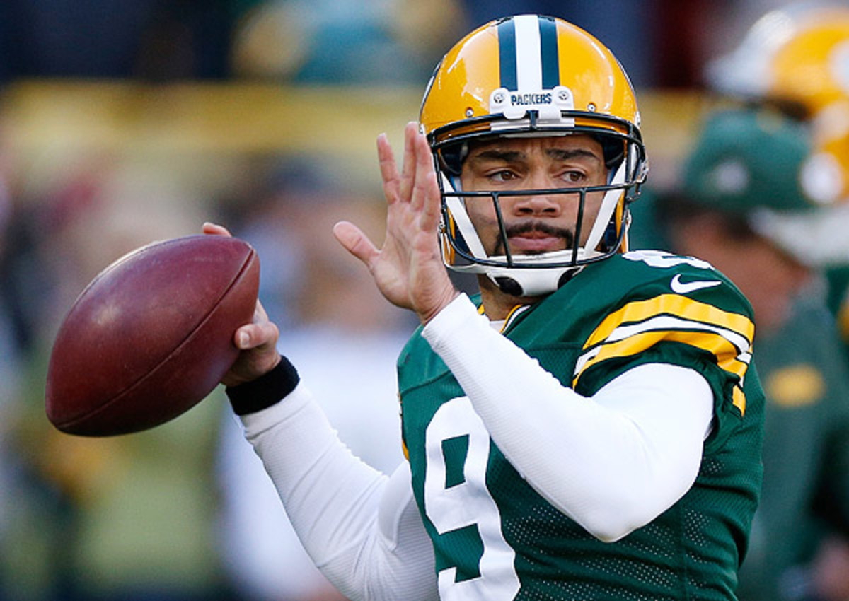 With Aaron Rodgers injured, Seneca Wallace was making his first start since 2011. 