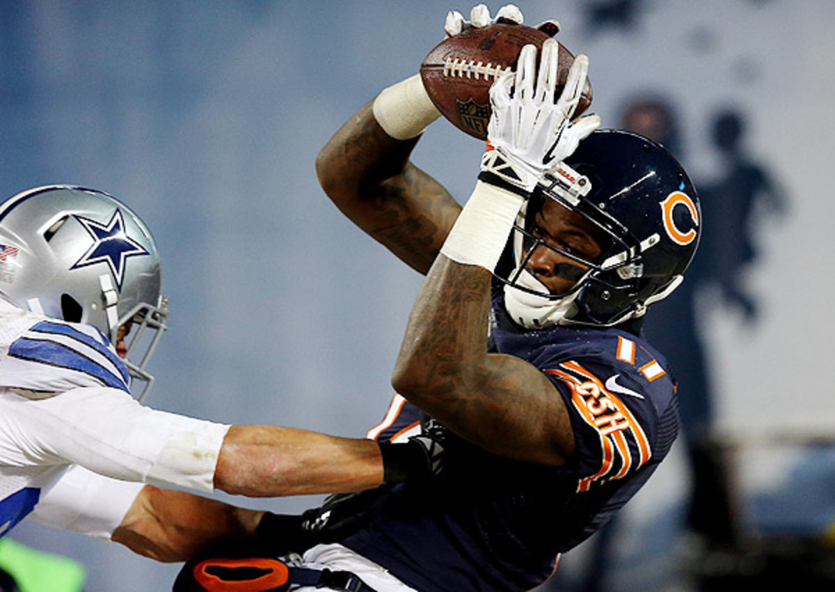 Alshon Jeffery finished the game with five catches for 84 yards and a touchdown. 