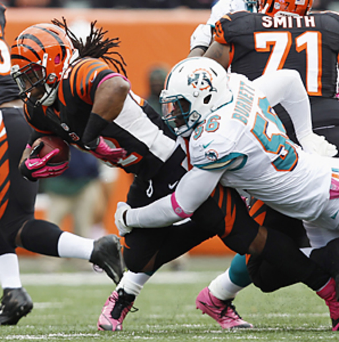 Kevin Burnett had a career-high 110 tackles and 2 1/2 sacks last season with the Dolphins.