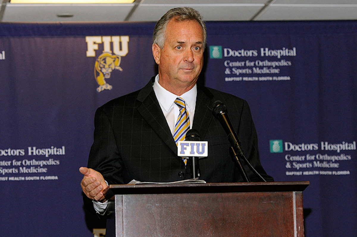 FIU coach Ron Turner issues an apology on behalf of his players who showered and changed in public.