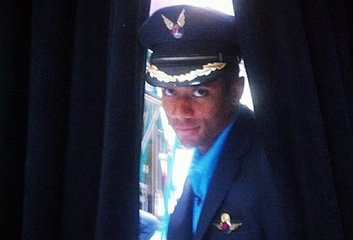 Russell Wilson will be your pilot today, so there will be no turbulence on today's flight.