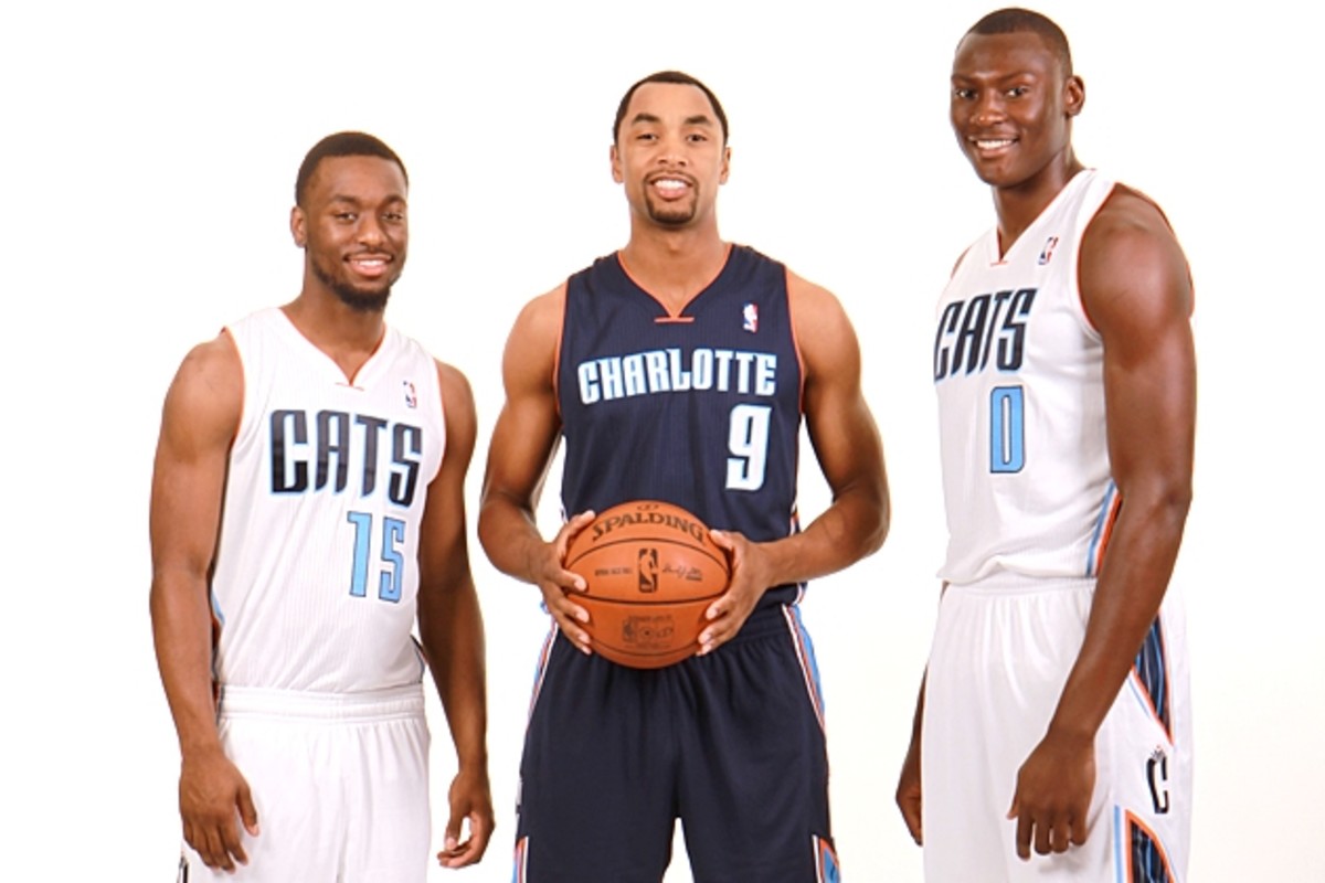 Bobcats to use Hornets' original purple and teal color scheme next